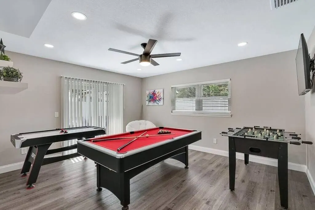 Willa Immaculate & Cozy Entire Heated Pool House Tampa Dom wakacyjny