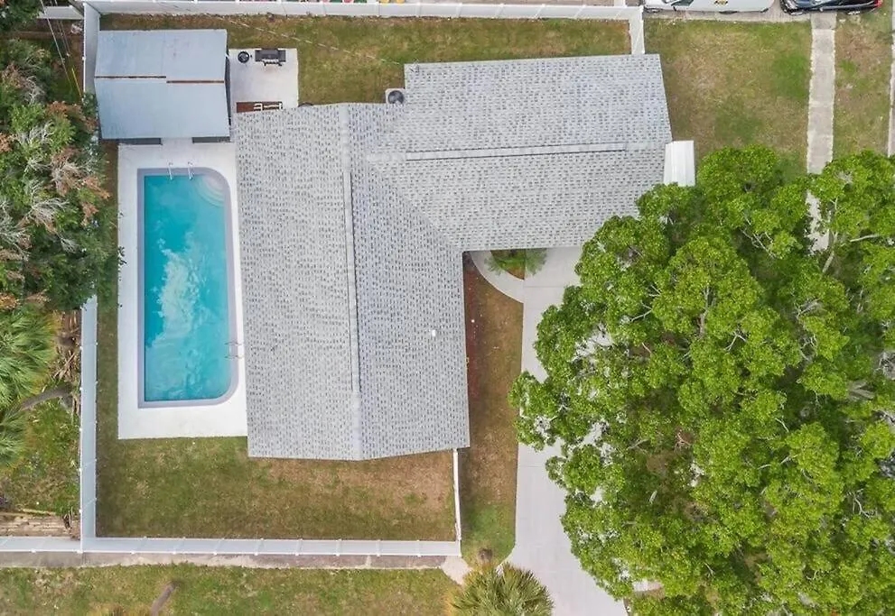 Willa Immaculate & Cozy Entire Heated Pool House Tampa 0*,  Stany Zjednoczone Ameryki