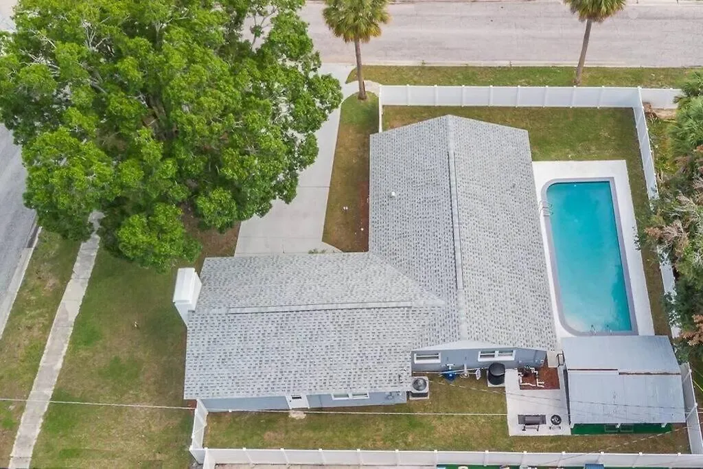Willa Immaculate & Cozy Entire Heated Pool House Tampa Stany Zjednoczone Ameryki