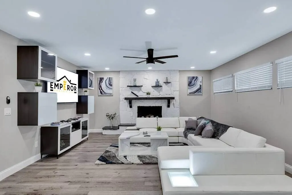 Dom wakacyjny Willa Immaculate & Cozy Entire Heated Pool House Tampa Stany Zjednoczone Ameryki